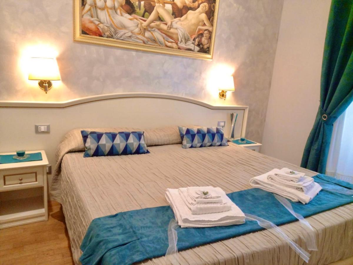 Domus Via Veneto Panzió Róma Kültér fotó