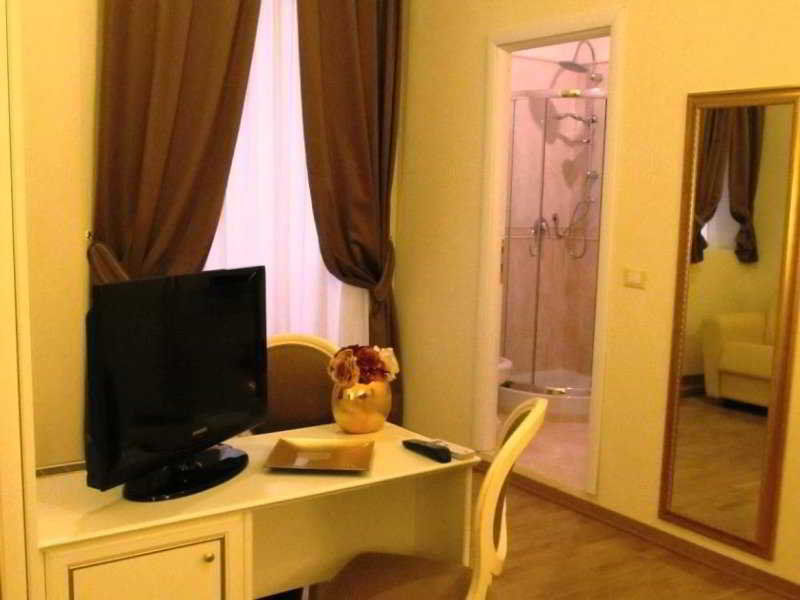 Domus Via Veneto Panzió Róma Kültér fotó